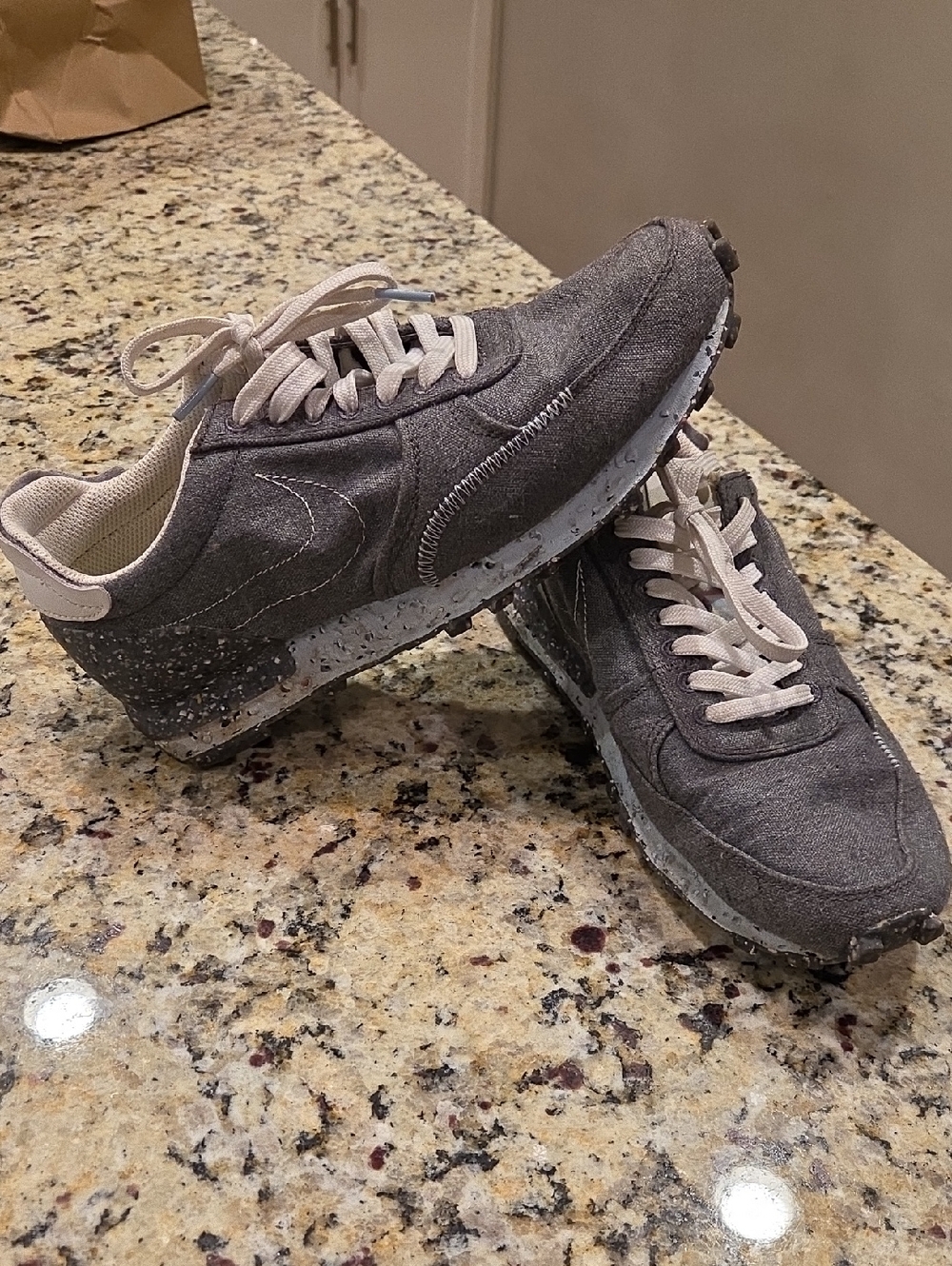 Nike Daybreak Type Iron Grey